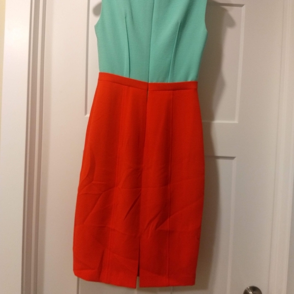 BCBG MAXAZRIA Blaire Color-Blocked Sheath Dress - Picture 6 of 6